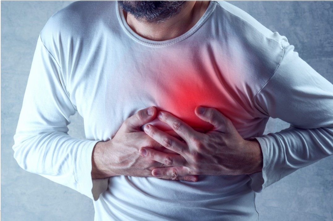 Dor no peito: 7 sinais de alerta para procurar um cardiologista em Campinas